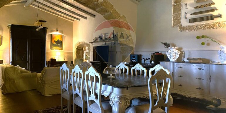 20251105190220-999117-12