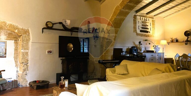 20251105190221-999117-17