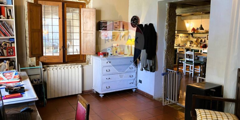 20251105190222-999117-23