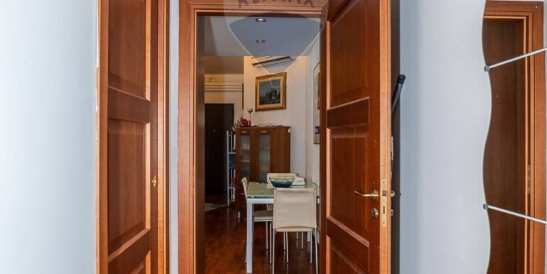 20251107130834-999386-11