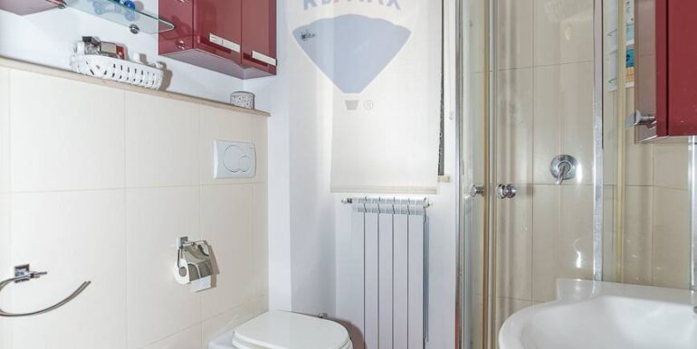 20251107130835-999386-13