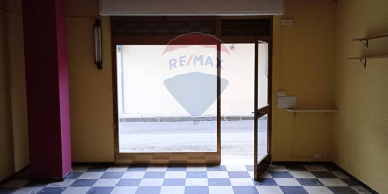 20251107135042-999391-16