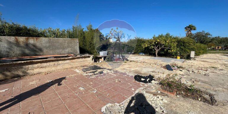 20251107194631-999330-10