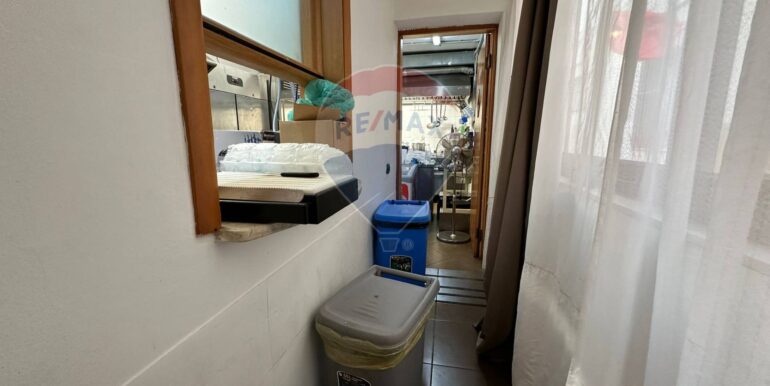 2025110985628-999748-1