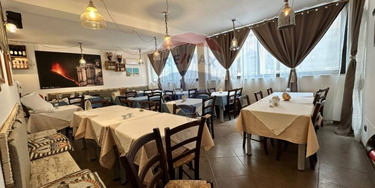 2025110985629-999748-4