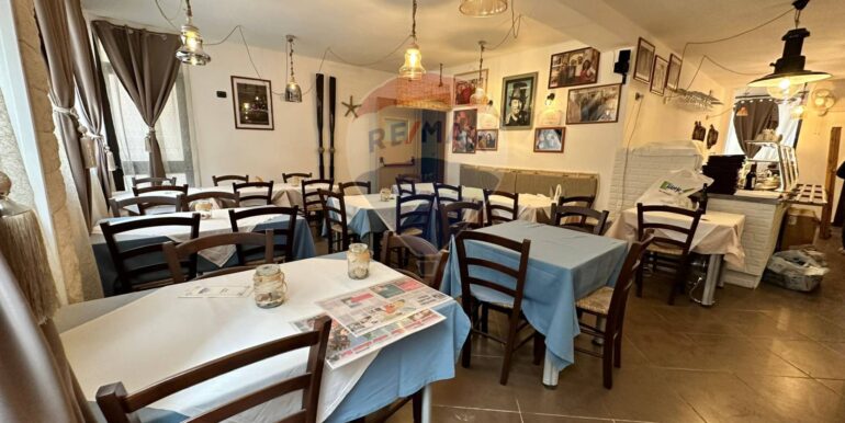 2025110985630-999748-10