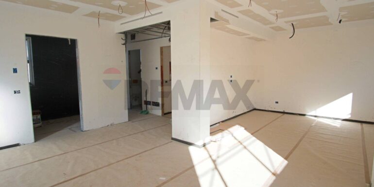 20251110103113-999315-15