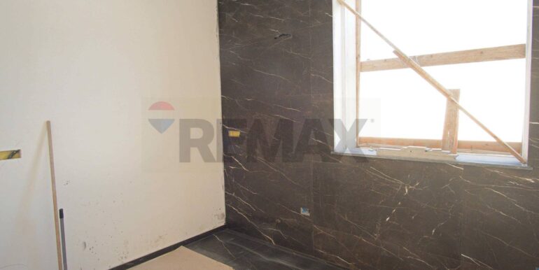 20251110104150-999206-17