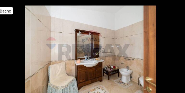 2025111010614-999779-13