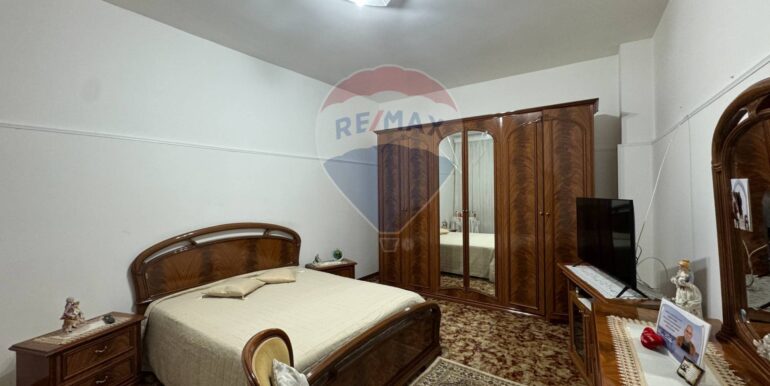 20251110120757-999870-3