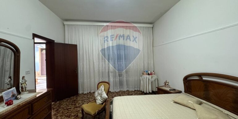 20251110120806-999870-6