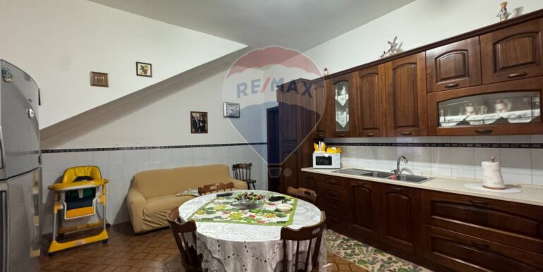 20251110120818-999870-10