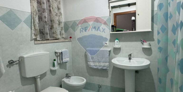 20251110120836-999870-17