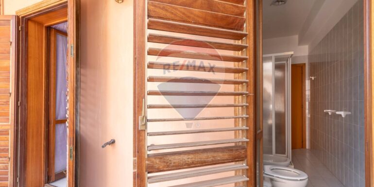 20251110131727-999122-14