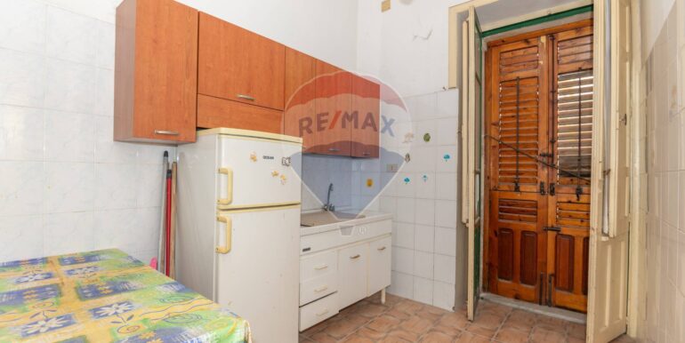 20251110144325-999909-18