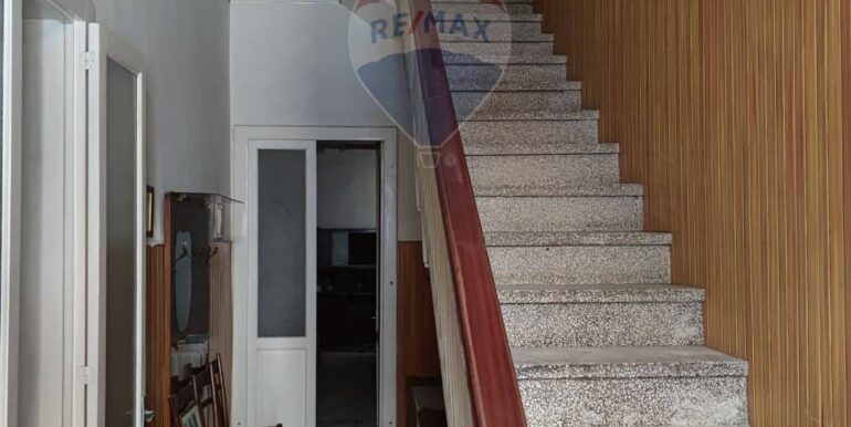 2025111074014-998314-21