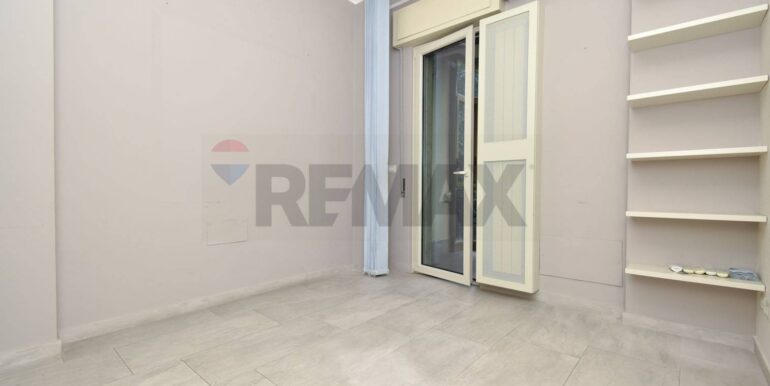 20251111101146-894357-12