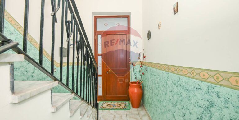 20251111104248-1000057-27