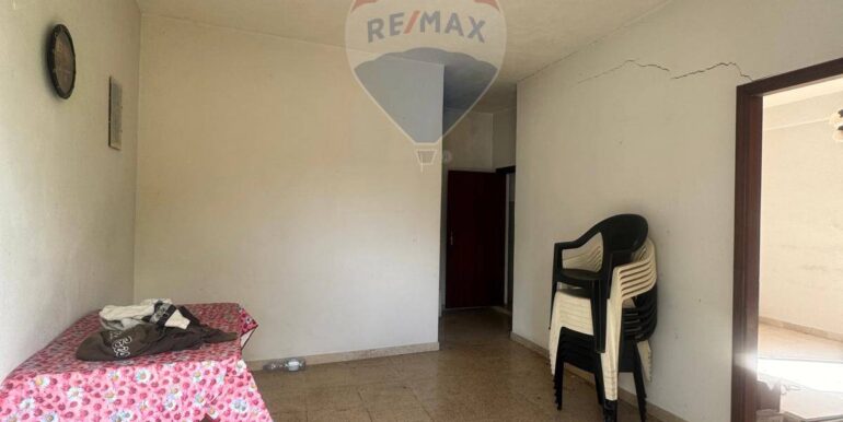 20251111115652-1000087-12