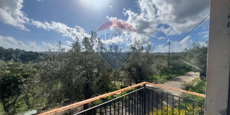 20251111115658-1000087-14