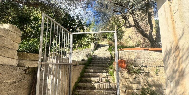 20251111115713-1000087-18