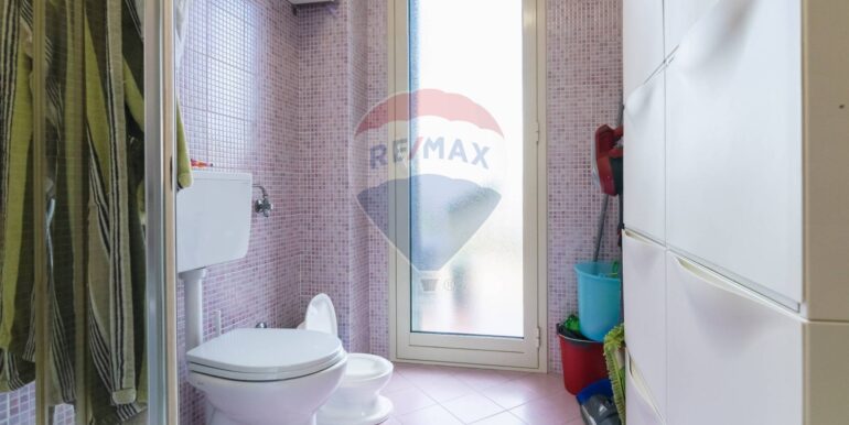 20251111131029-1000117-10