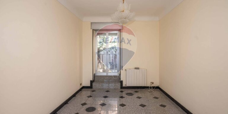 20251111161357-1000153-19