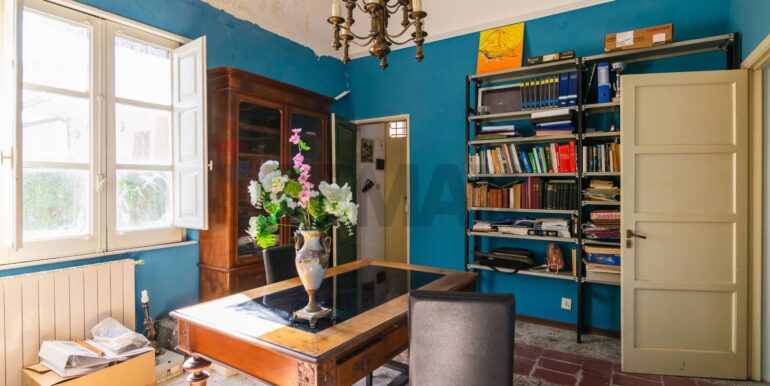 2025111192354-999332-25