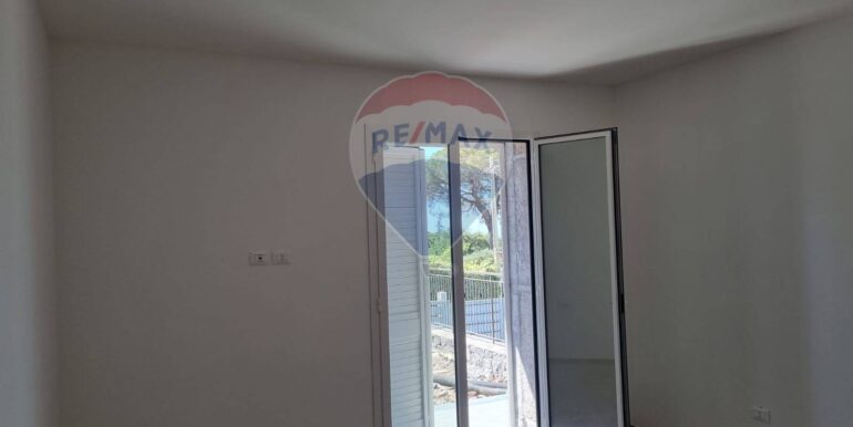 2025111195557-1000050-4