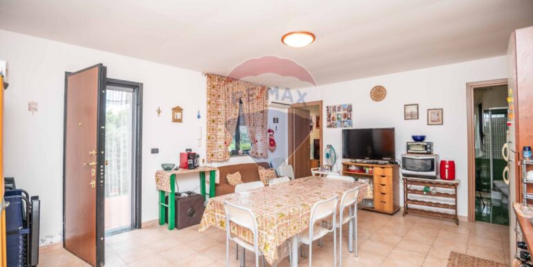 20251112113615-1000320-7