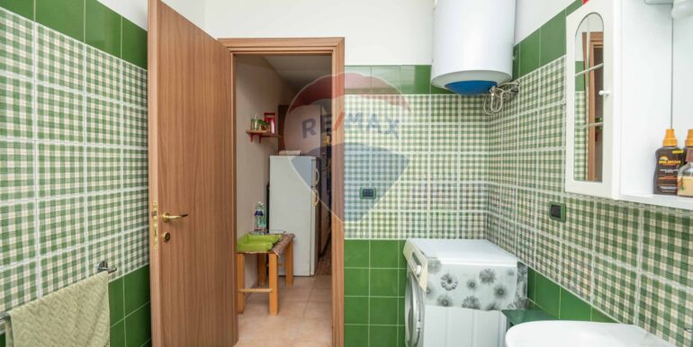 20251112113630-1000320-12