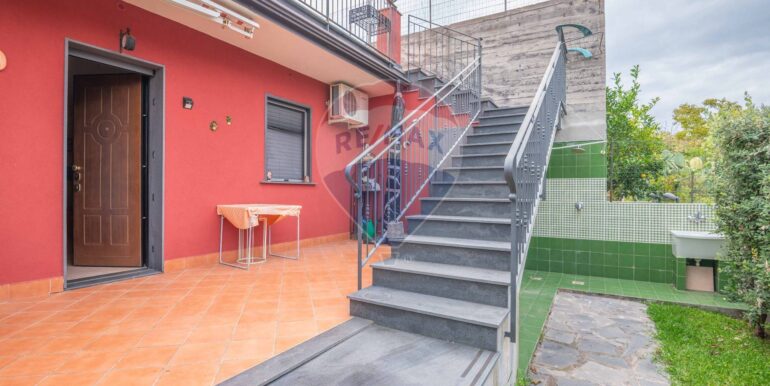 20251112113640-1000320-15