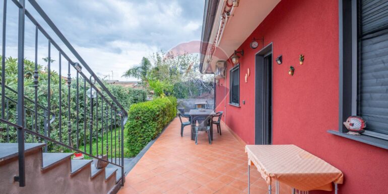 20251112113648-1000320-17