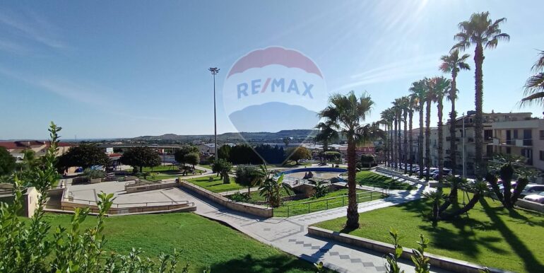 20251112165053-1000409-16