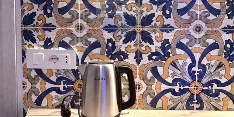 20251112173517-1000433-11