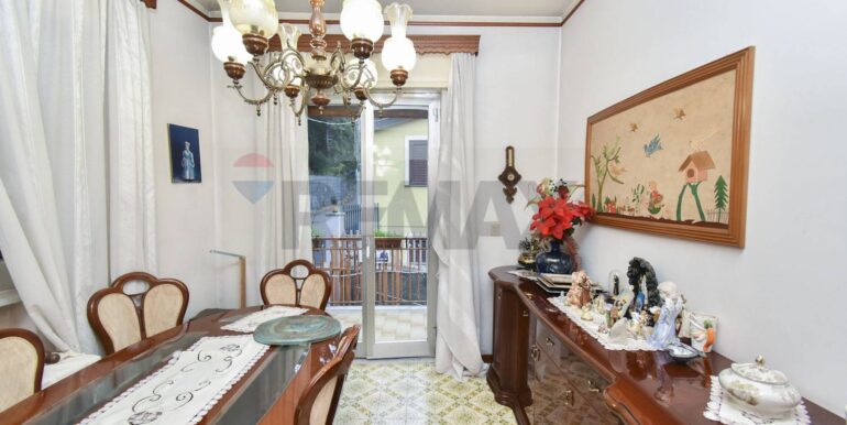 20251112183652-995985-16