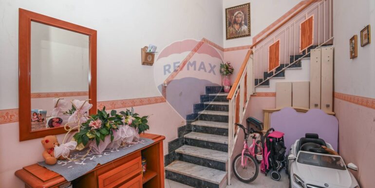 20251113161105-1000611-25