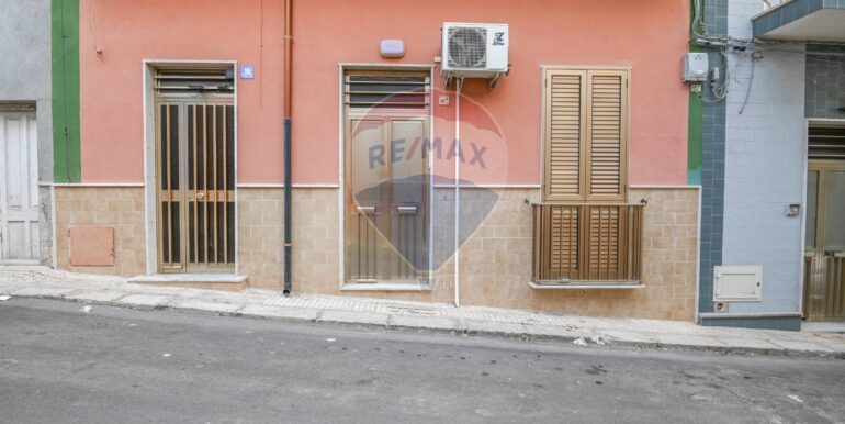 20251113161200-1000611-39