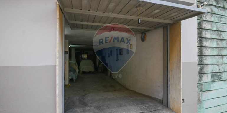 20251113213104-1000657-6