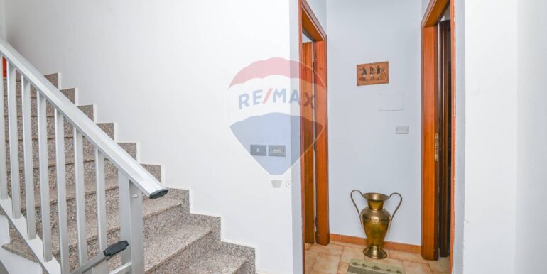 20251113213118-1000657-9