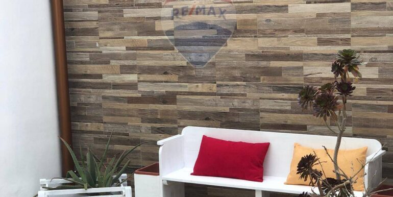 20251114174102-1000865-4