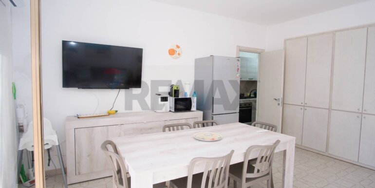 20251114192211-999735-1