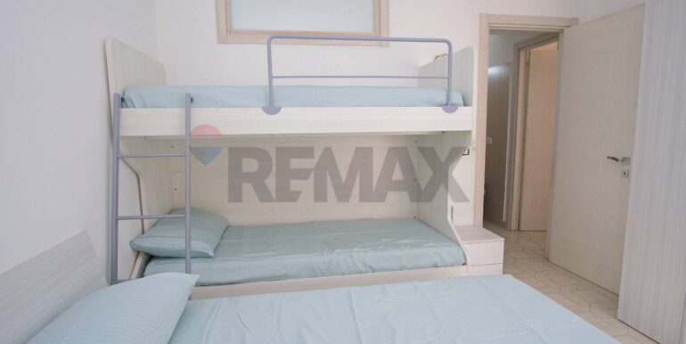 20251114192246-999735-8