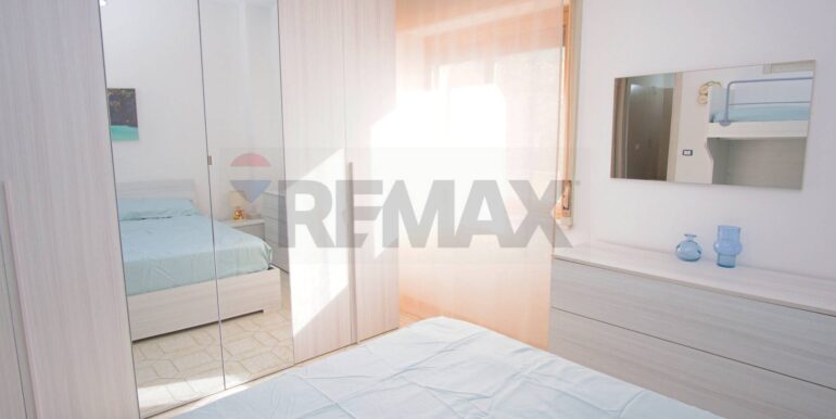 20251114192255-999735-10