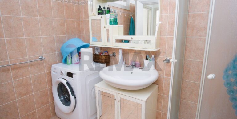 20251114192314-999735-14