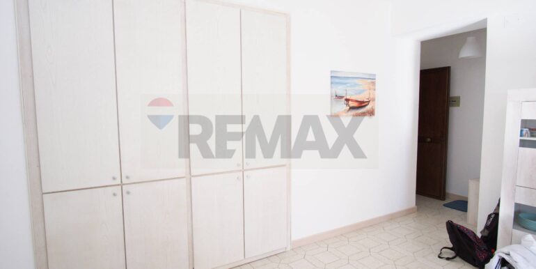 20251114192329-999735-17