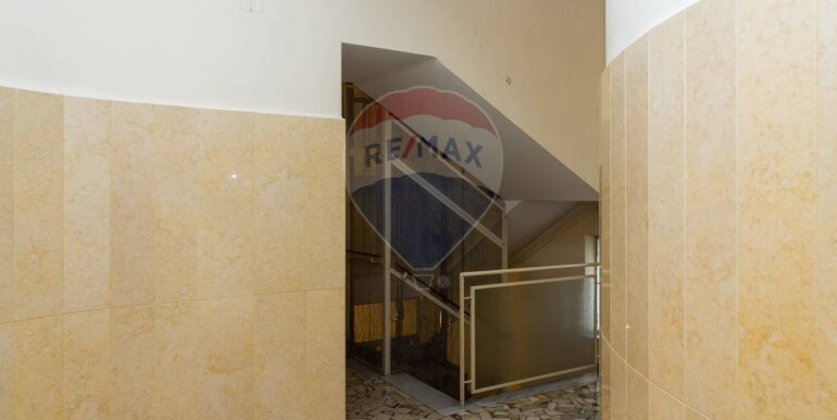 20251114201358-1000889-6