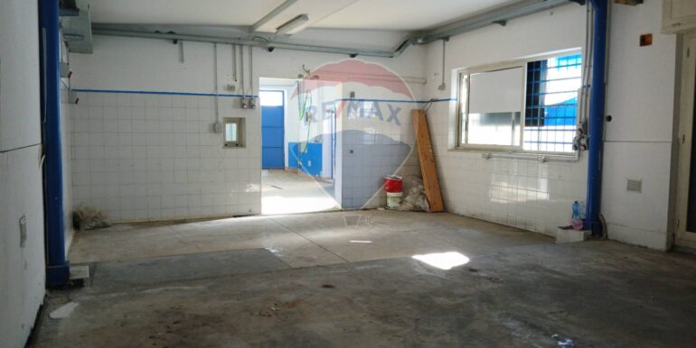 20251115112845-931551-6