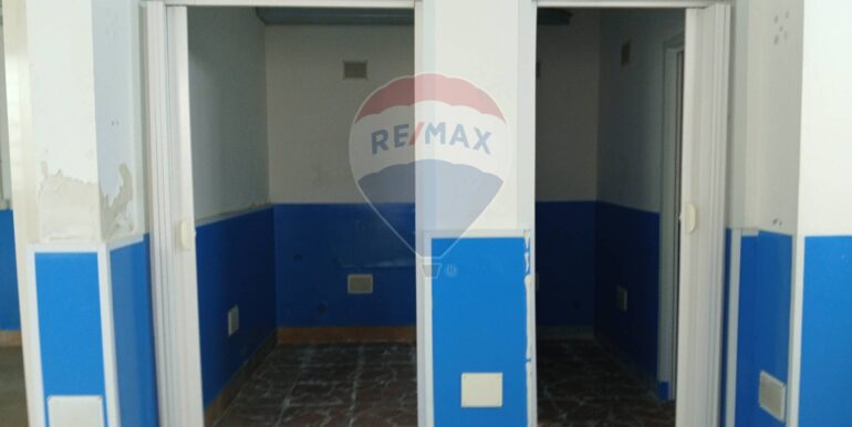 20251115112907-931551-12