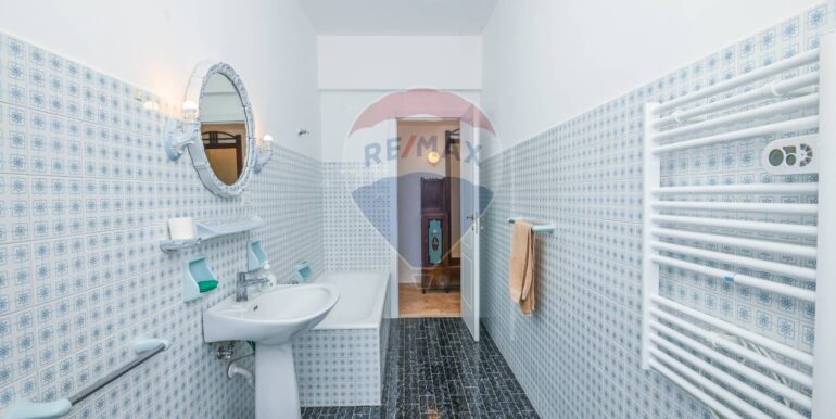 20251115115850-1000914-22